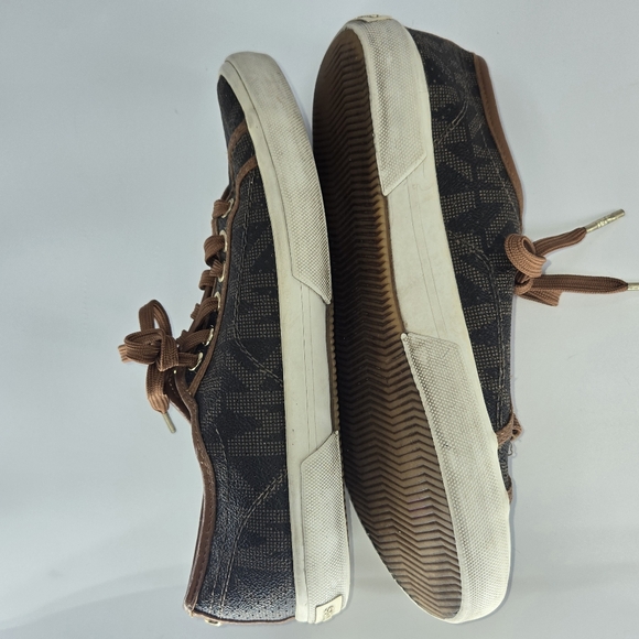 Michael Kor's Monogrammed Brown Sneakers W/ Gold Inside & MK Charm Luxury Sz 8 - Picture 13 of 16